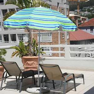 Hotel Amalfi On Regent