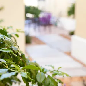https://urban-hip-hotels-the-vic.port-elizabeth-hotel.com