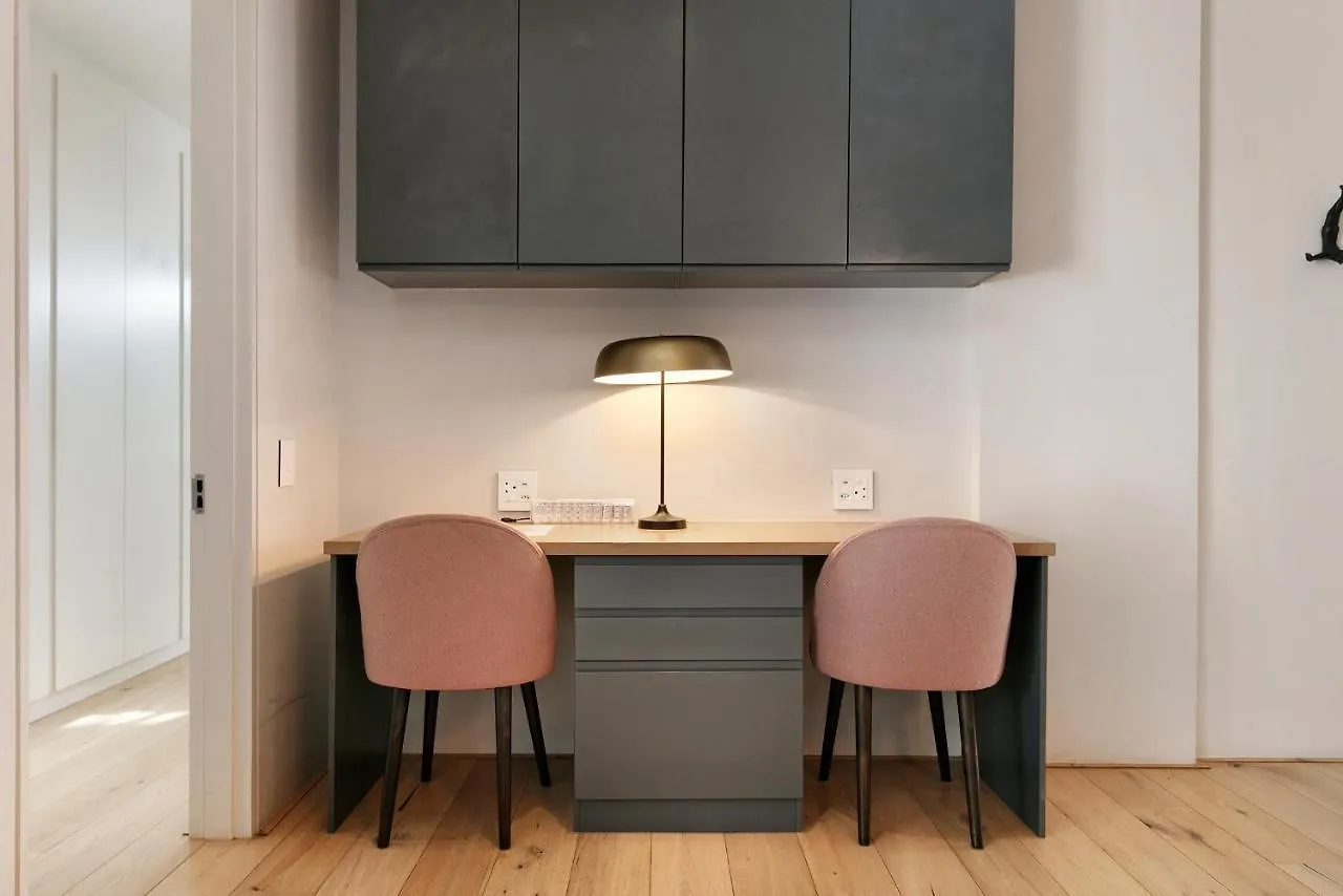 **** Aparthotel Elements Luxury Suites By Totalstay Cape Town South Africa